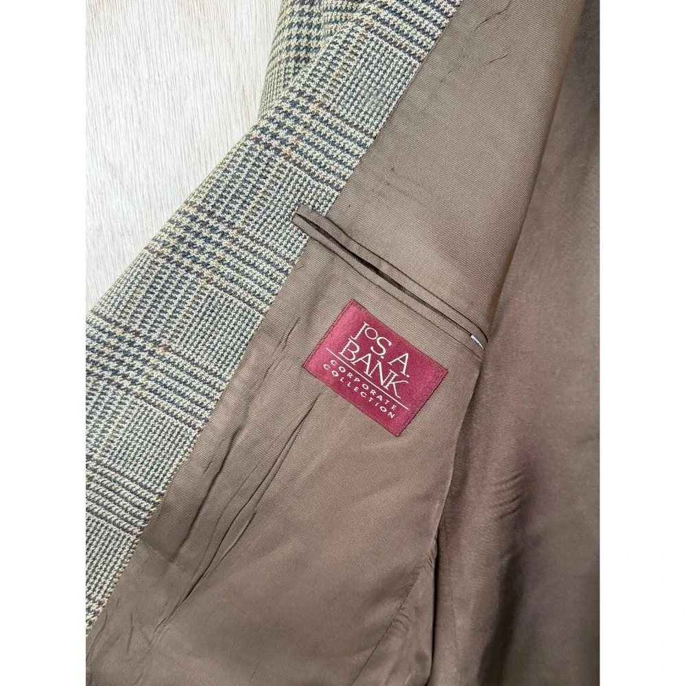 Jos A Bank Corporate Collection Plaid Suit Jacket 41R Brown Wool Blazer Mens